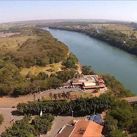 Hotel Rio Grande Fronteira Buitenkant foto